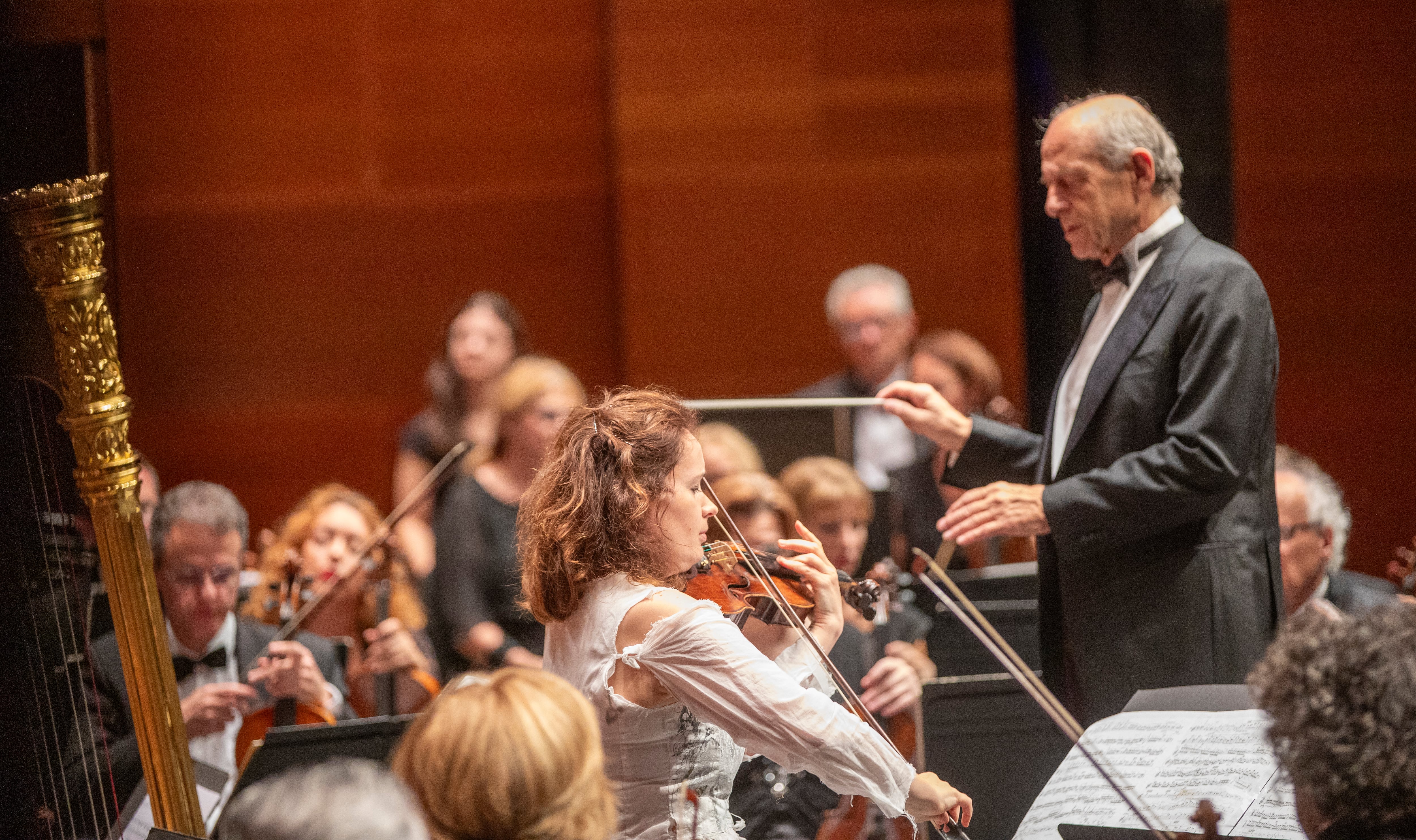 La atípica Budapest Festival Orchestra vuelve a fascinar en la Quincena Musical de San Sebastián 