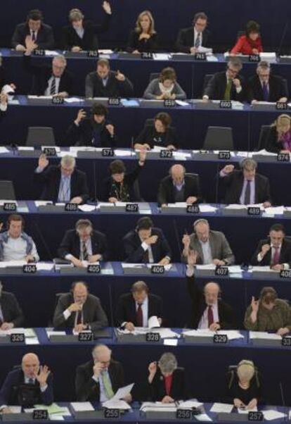 Eurodiputados, ayer, en el Parlamento Europeo, en Estrasburgo (Francia).