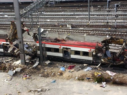 Estado en que qued&oacute; uno de los vagones de la estaci&oacute;n de Atocha tras las explosiones del 11-M. 