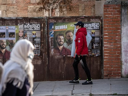 Carteles electorales de Vox en El Espinar (Segovia), el pasado 15 de febrero.