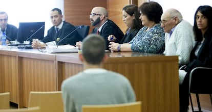 Uno de los acusados ante el tribunal en la Audiencia de Castell&oacute;n.