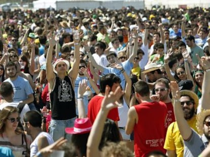 Alcohol, música y fútbol