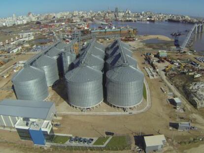 Vista a&eacute;rea de la planta de tratamiento que se va a inaugurar en el Puerto de Montevideo. 