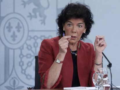 La ministra de Educación y portavoz del Gobierno, Isabel Celáa, el pasado viernes en una rueda de prensa en Moncloa.