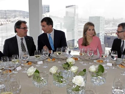 Artur Mas, Felipe VI, Doña Letizia y Marc Puig, en la inauguración de la sede corporativa de la firma Puig el pasado mes de abril.