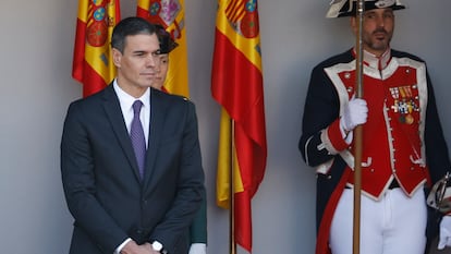 El presidente del Gobierno en funciones, Pedro Sánchez, este jueves en el desfile del Día de la Fiesta Nacional en Madrid.