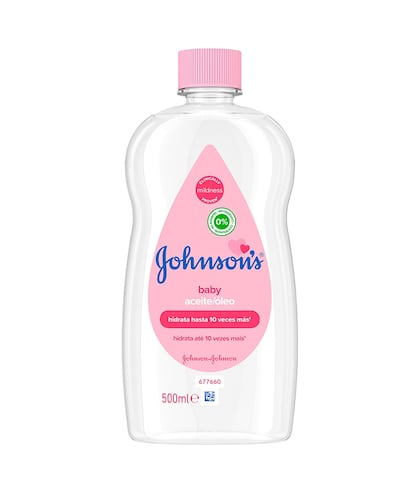 Un aceite de bebé puede ser un excelente desmaquillante. Como este, de Johnson’s. Compra por 10,47€/pack de 3 en Amazon.