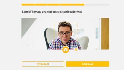 Muestra de imagen para crear un perfil de estudiante certificado.