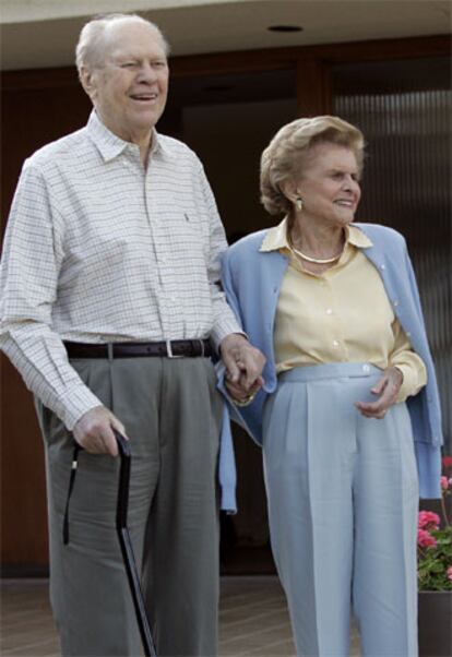 El ex presidente de EE UU junto a su esposa en una imagen de abril de 2006