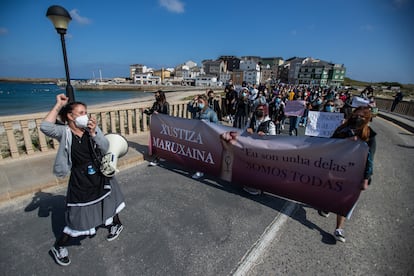 Manifestación en San Cibrao (Lugo) para reclamar justicia para las víctimas de las grabaciones vejatorias en la romería de A Maruxaina de 2019, celebrada el 4 de abril de 2021.