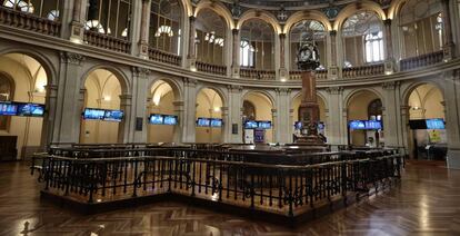 Interior de la Bolsa de Madrid.