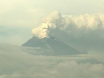 El seísmo de 7.1 precipitó la erupción que los expertos habían previsto para octubre. La lluvia de ceniza ha afectado a Morelos, una de las regiones más sacudidas por el temblor