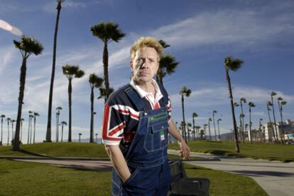 "Si los Sex Pistols son mi cuerpo y mi mente, a PiL lo llevo en el alma", asegura John Lydon.