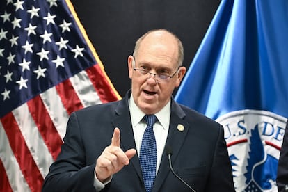 El zar de la frontera, Tom Homan, durante una conferencia de prensa en Minneapolis el 29 de enero.