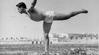 José Luis Torres entrenando en los años cuarenta.