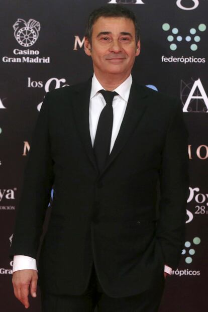 Eduard Fernández, con traje de Gucci y corbata