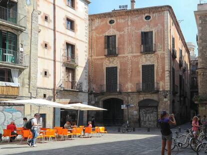 Façana del Palau Moxó, a la plaça Sant Just i Pastor de Barcelona.