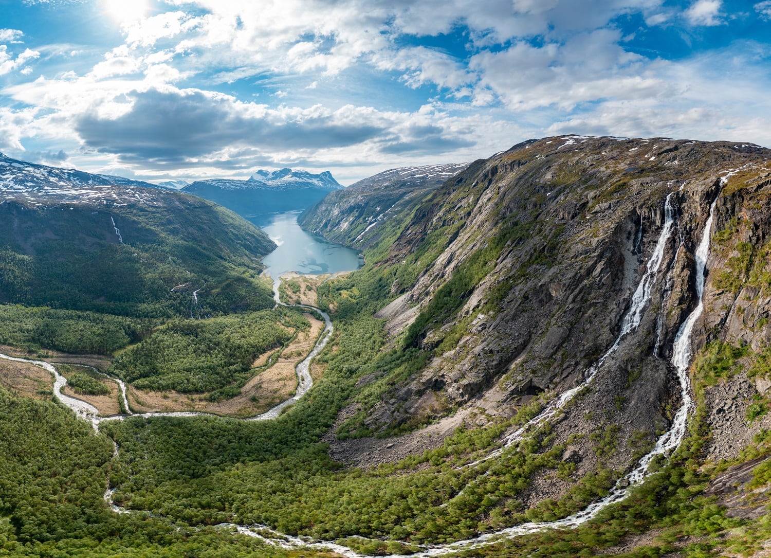 Un sendero por Noruega más allá del Ártico, donde “la naturaleza es cultura” 