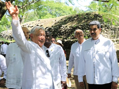 Andrés Manuel López Obrador y Nicolás Maduro, en Chiapas, el 22 de octubre de 2023.