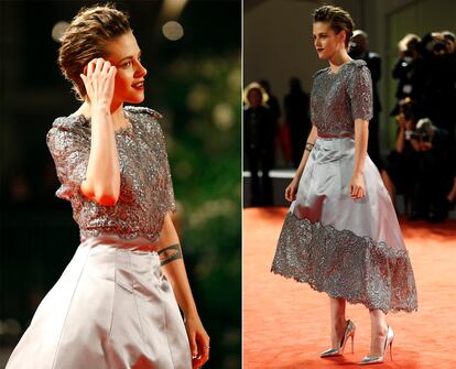 Kristen Stewart luce un vestido plateado en la alfombra roja de Venecia. La actriz protagoniza 'Equals', una película sobre una historia de un amor imposible en un mundo totalmente tecnológico.