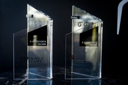 Los galardones a la Excelencia Italiana que se entregó a Fiat y a los perfumes de Versace