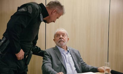 Ex-president Lula da Silva during an interview inside a Curitiba prison in April.