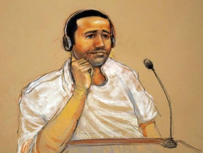 Un dibujo de Nashiri durante la audiencia hoy en la corte de la base de Guantánamo