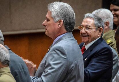 Raúl Castro junto a su vicepresidente Miguel Díaz-Canel durante la sesión de la Asamblea en La Habana el pasado miércoles.