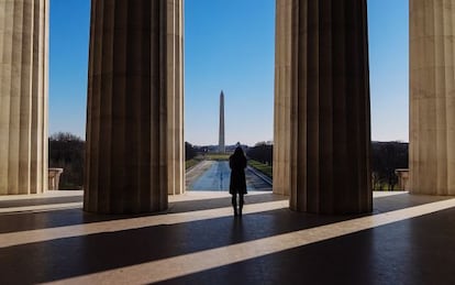 Vista del monumento a Washington y la Reflecting Pool desde el Lincoln Memorial, en Washington. 