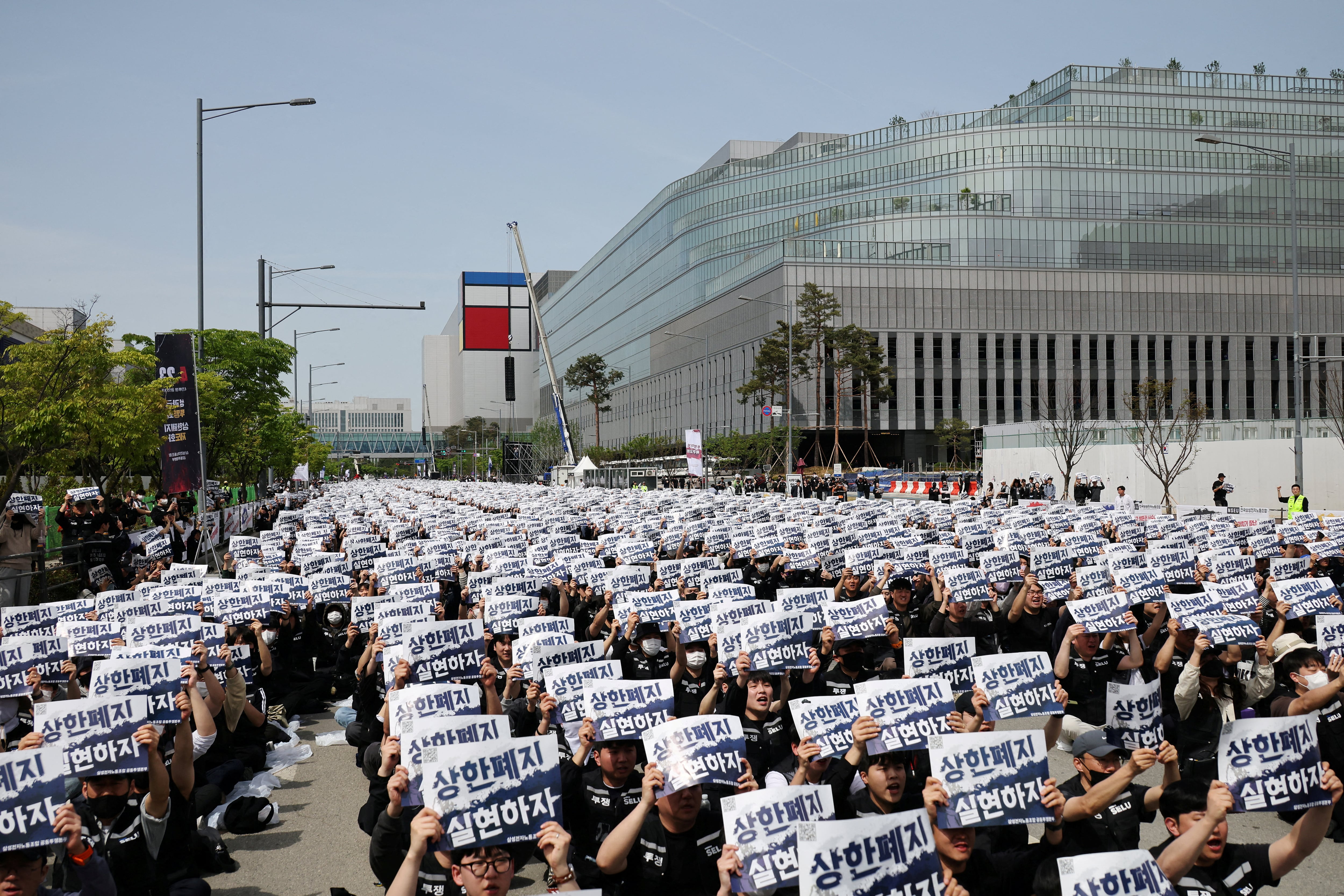 Las negociaciones entre Samsung y los sindicatos para evitar la huelga de los trabajadores, fracasa