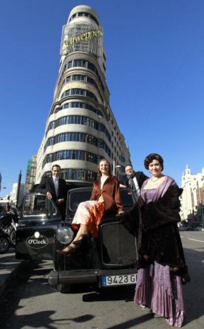 Actores de la obra de estreno &#039;El Tiempo y los Conway&#039;