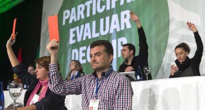 El coordinador de IU, Antonio Maíllo, durante la asamblea.