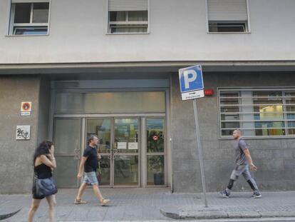 Façana de la residència Bertran i Oriola a la Barceloneta.