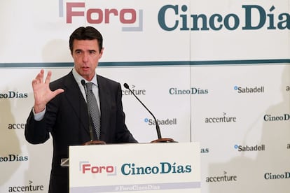 El ministro de Industria, Energía y Turismo, José Manuel Soria en el Foro Cinco Días.