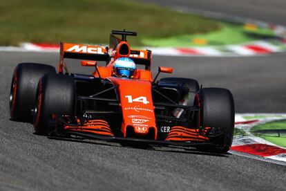 Fernando Alonso durante el Gran Premio de Italia.