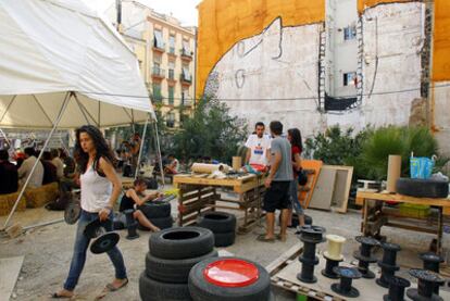 Imagen del solar de la calle de la Corona recuperado para el encuentro Arquitecturas Colectivas 2011 Valencia.