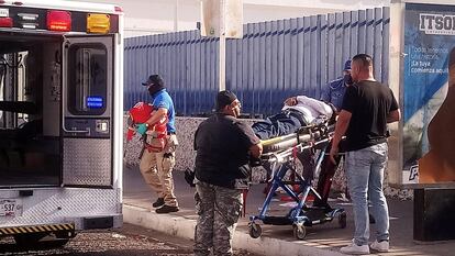  El candidato Abel Murrieta Gutiérrez fue trasladado a un hospital, luego de sufrir el atentado.