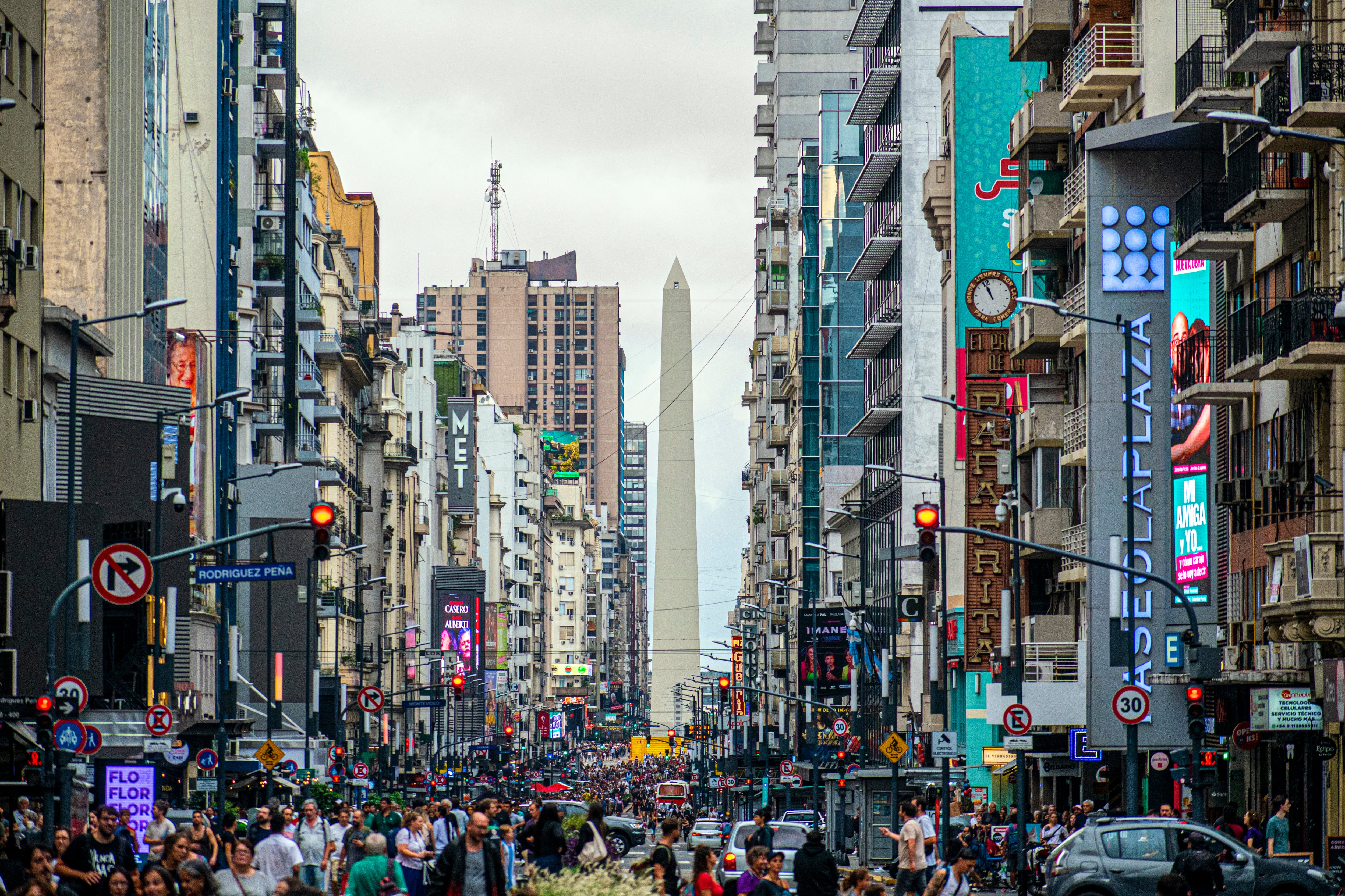 Ciudades ajenas