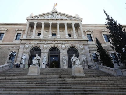 Façana principal de la Biblioteca Nacional d'Espanya.