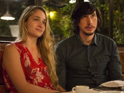 Jemima Kirke y Adam Driver encarnan a una pasional pareja en la serie creada por Lena Dunham 'Girls'.