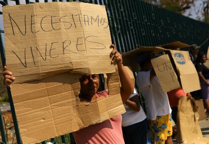 Marchas tras el huracán Otis en Acapulco, Guerrero