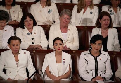 Las congresistas demócratas de Estados Unidos se visten de blanco en el Discurso del Estado de la Unión en 2019.