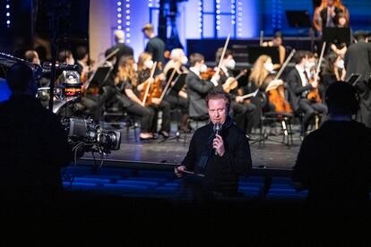 Daniel Hope, director de la Beethoven-Haus, de Bonn presenta el concierto de jubileo por el 250º aniversario del bautismo del compositor, el 17 de diciembre.