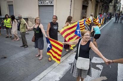 Cadena humana en Gràcia, el pasado 21 de agosto.