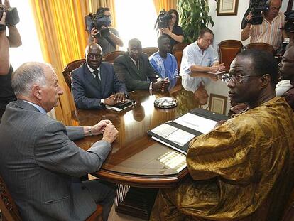 El embajador y el cónsul general de Senegal en España, Abas Ndiour y Alessane Cisse