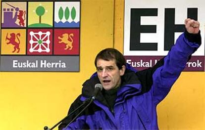 José Antonio Urrutikoetxea, Josu Ternera, durante un acto político.