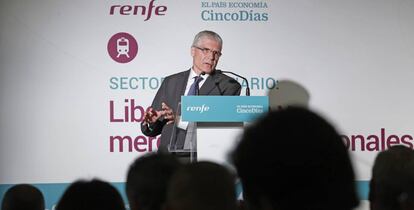 Isaías Taboas, presidente de Renfe, durante su intervención en la jornada sobre Sector Ferroviario: Liberalización y Mercados Internacionales, organizada por El País Economía y Cinco Días.