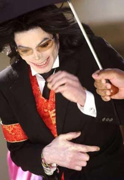 Michael Jackson estrena su nuevo disco en 2007.