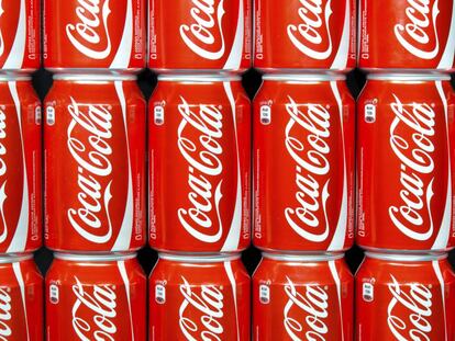 Coca-Cola dedica m&aacute;s de seis millones de d&oacute;lares al a&ntilde;o a actividades de presi&oacute;n, dice el estudio