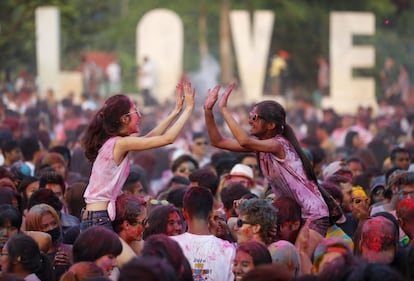 Ambiente en el primer festival del color celebrado en Yangon, Myanmar.